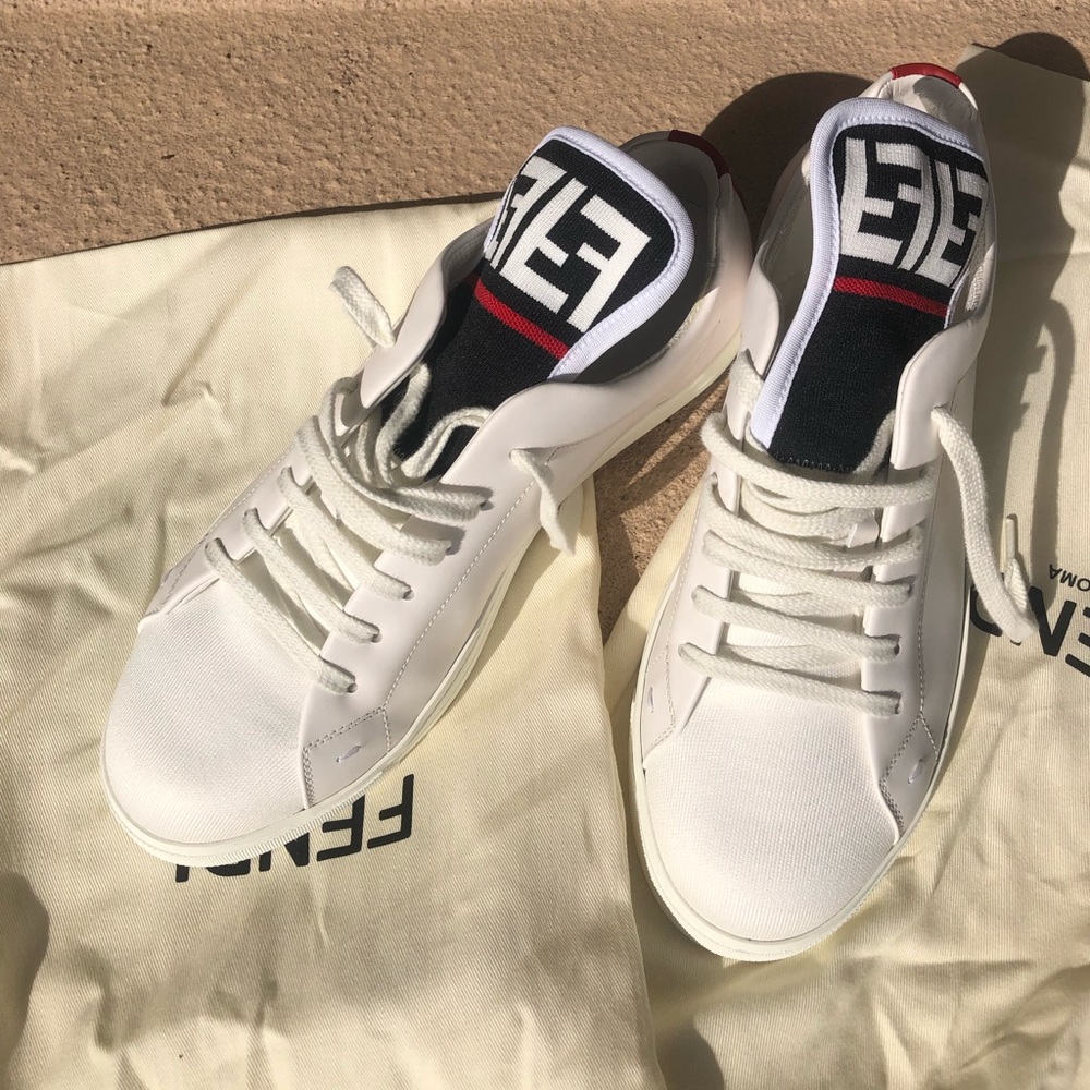 Fendi Men’s calf-skin sneaker - sz 7